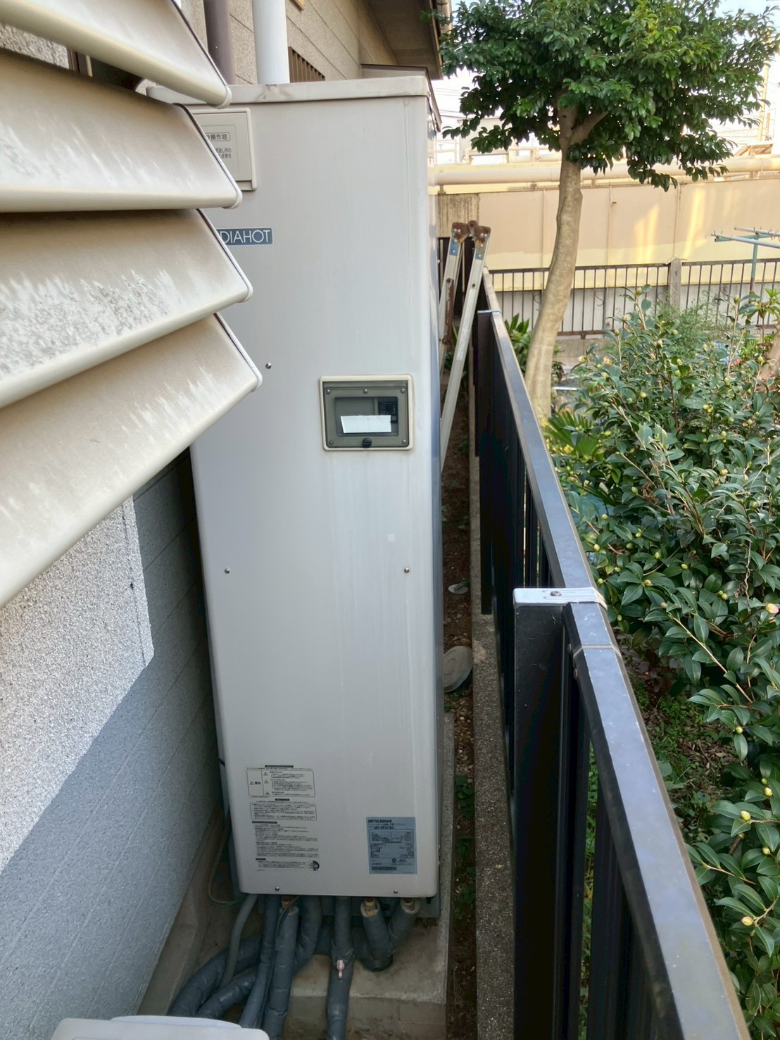 SRT-HP37WZ1