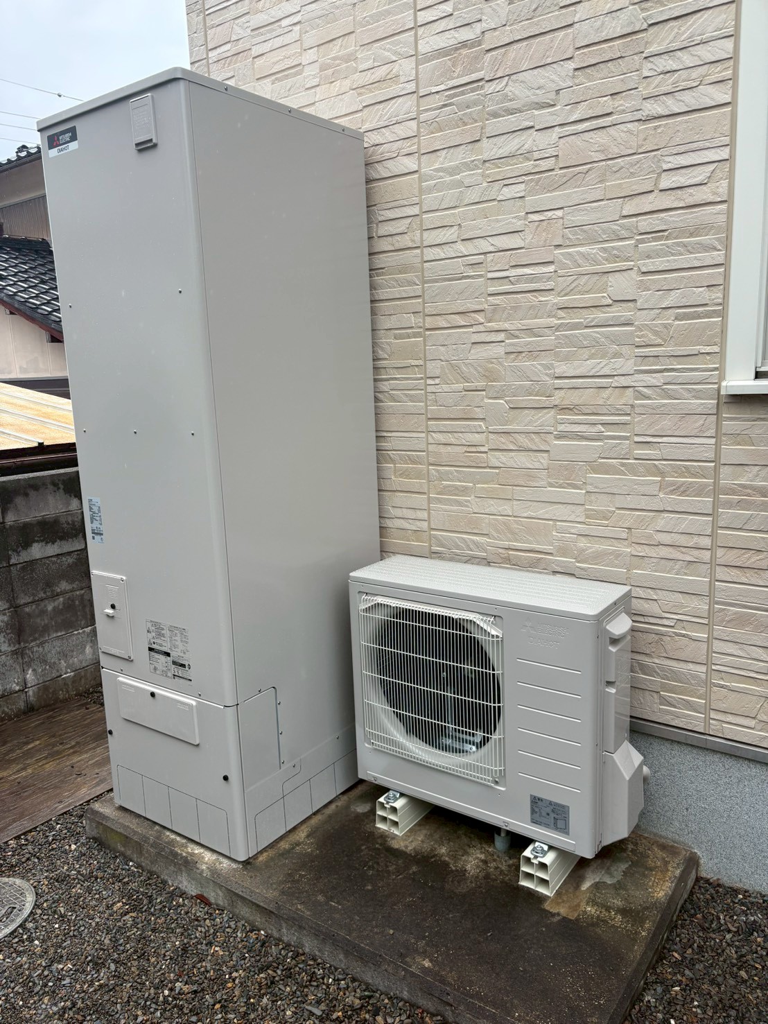 SRT-S467U