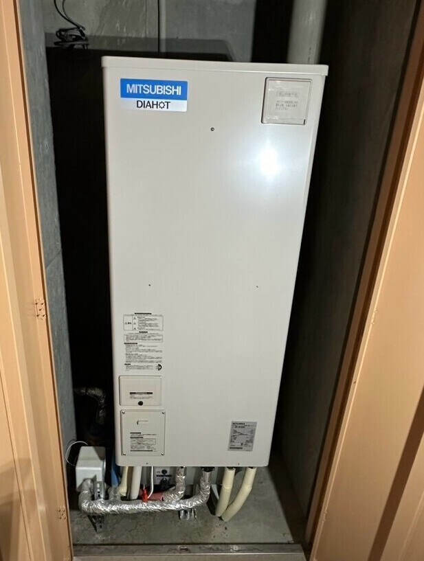 SRT-HP37W4