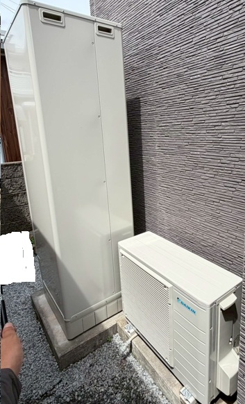 EQA46YFV