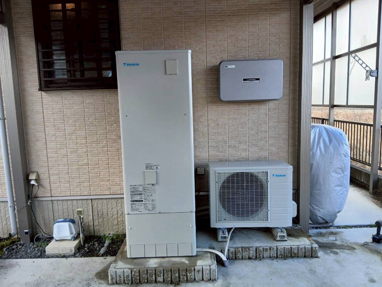 EQA37YFV