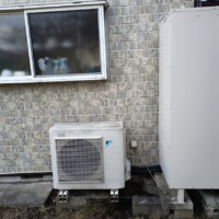 シール劣化のため不明