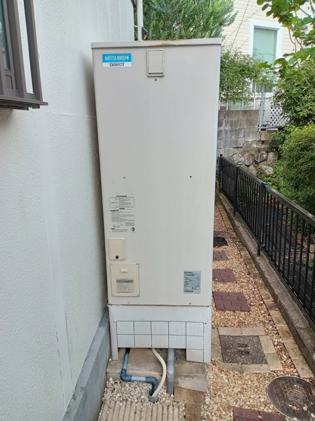 三菱：SRT-HPT37WUX5