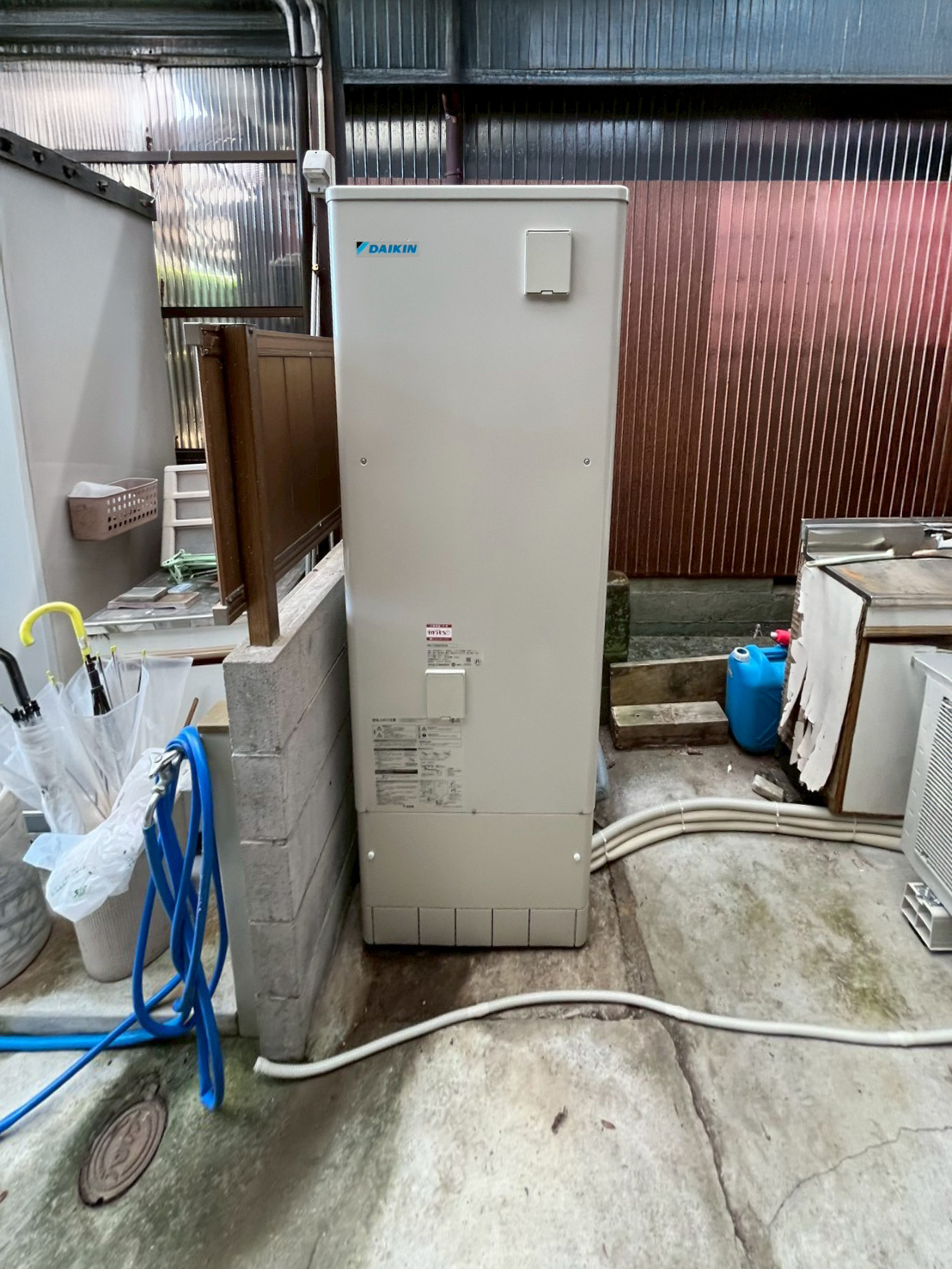 EQN37ZVE　角型給湯専用　耐塩害仕様　370L