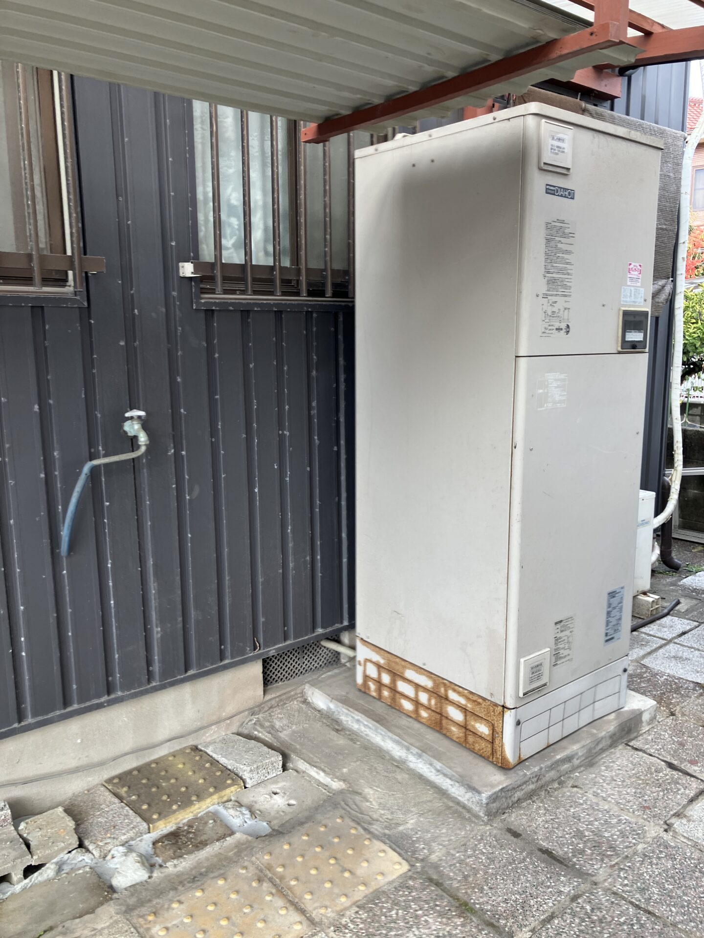 SRT-3768WFU-BL(電気温水器)