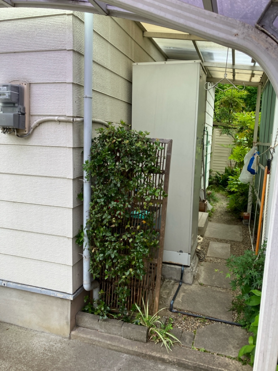 SRG-4664-BL(電気温水器)