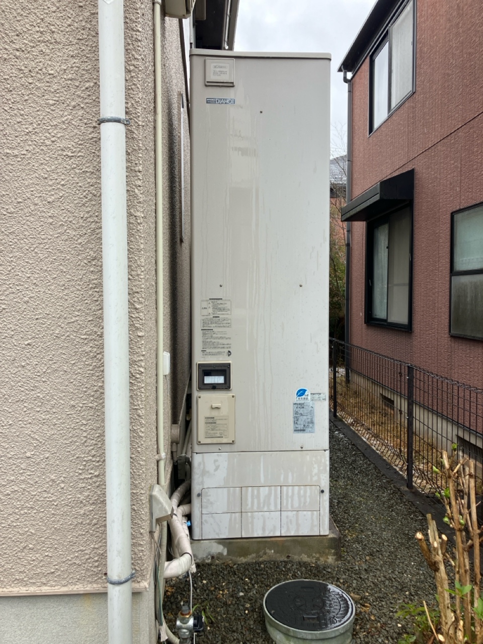 SRT-HPT46W1