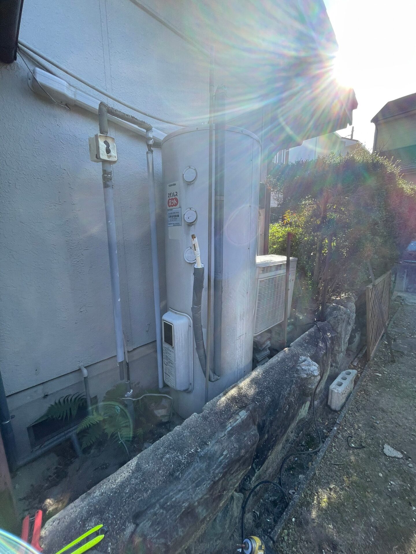 丸型電気温水器