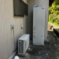 SRT-HPT46WX4