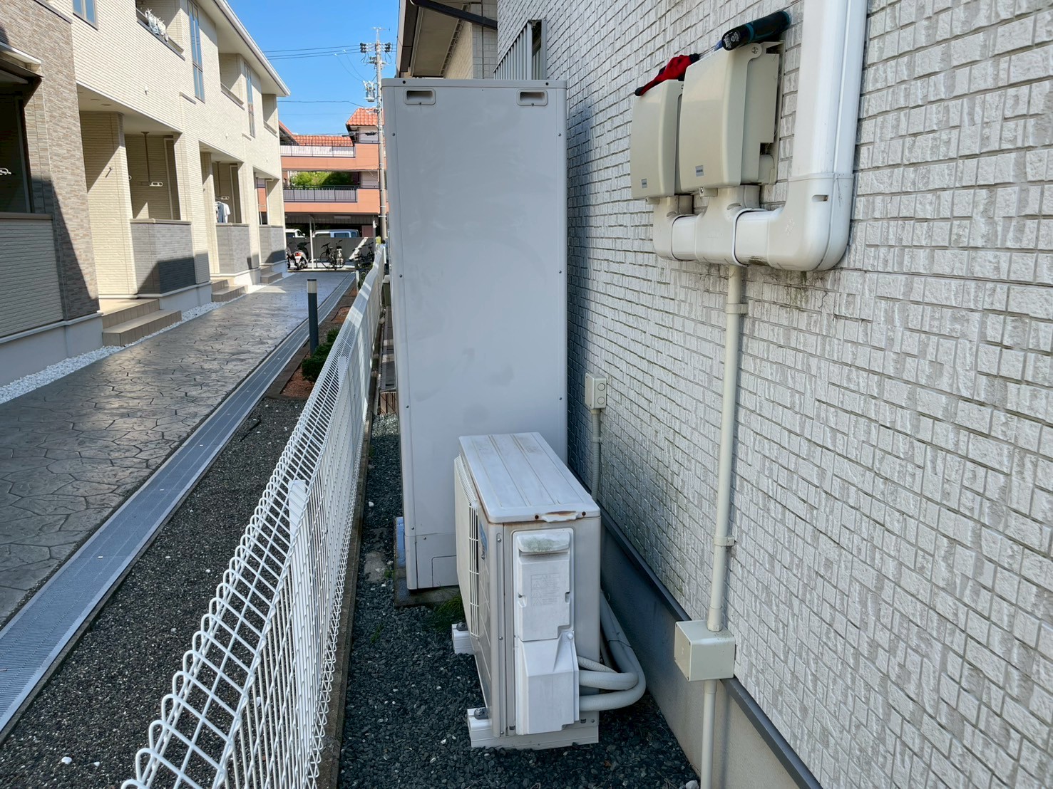 SRT-HP37W8
