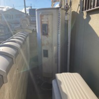 型番不明　電気温水器　