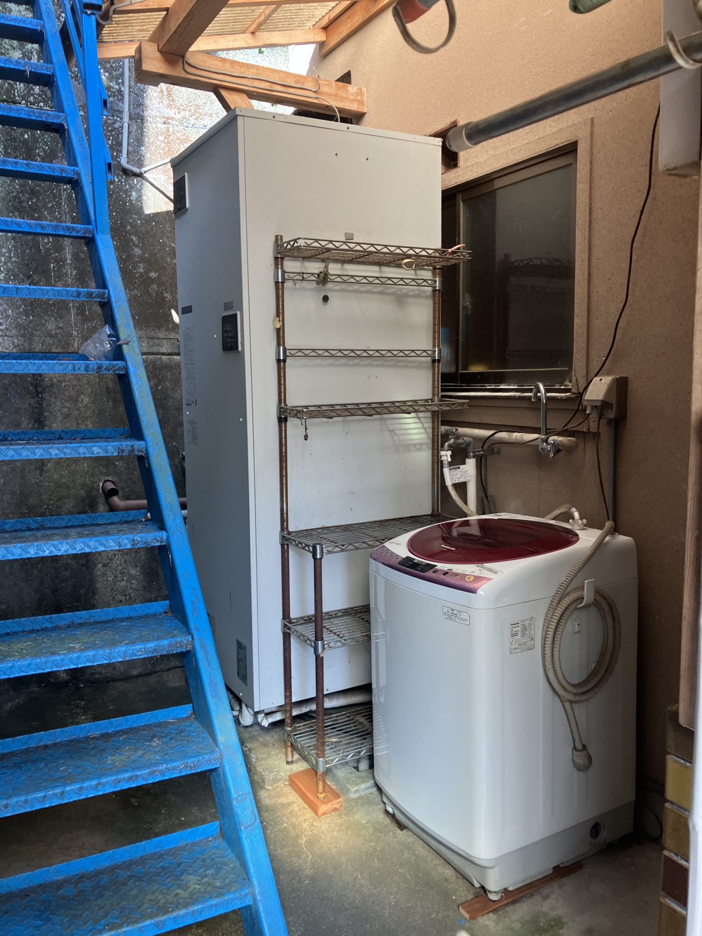 SRT-5566FU200V-BL(電気温水器)