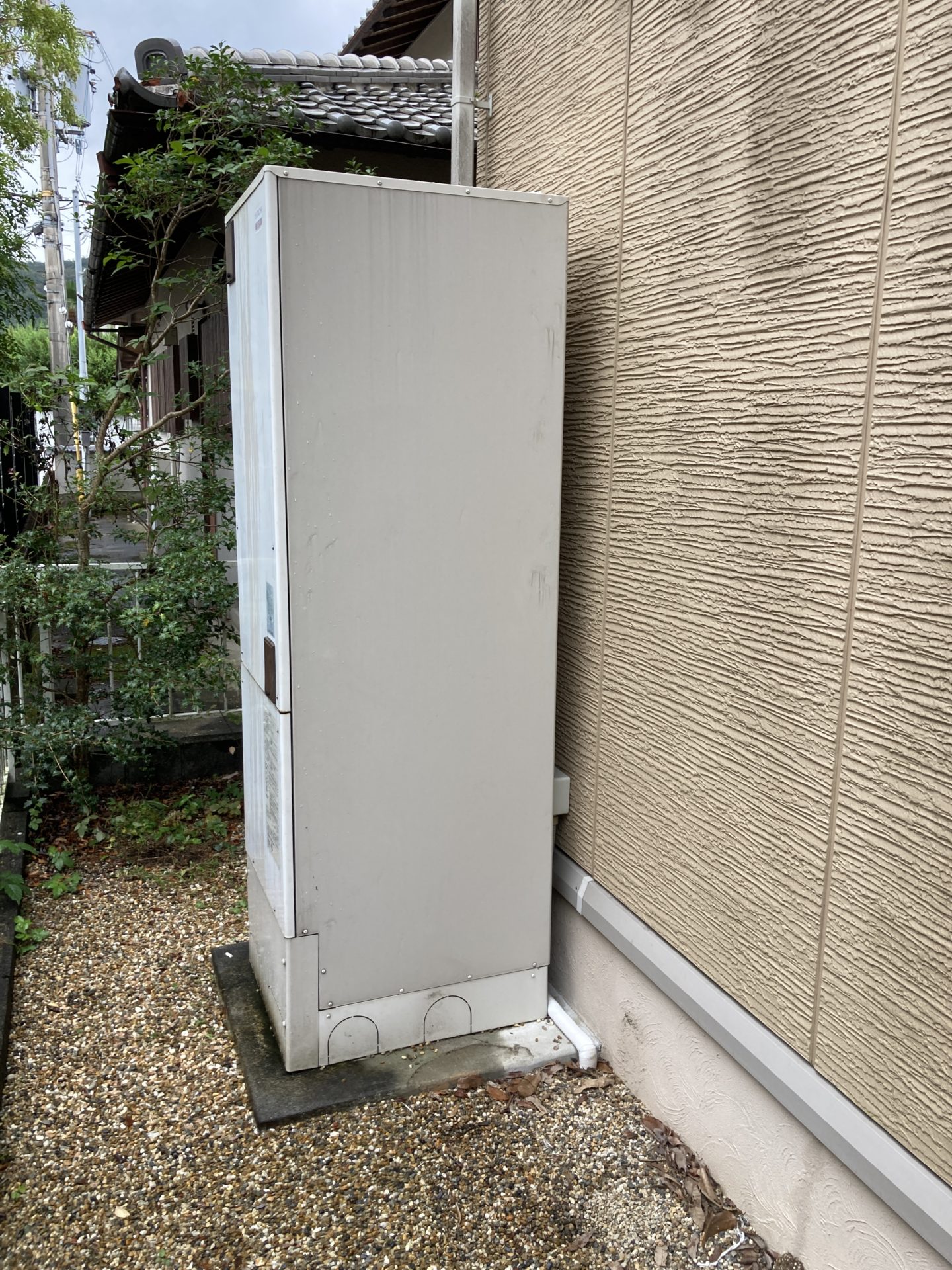 BE-F46CWU(電気温水器)