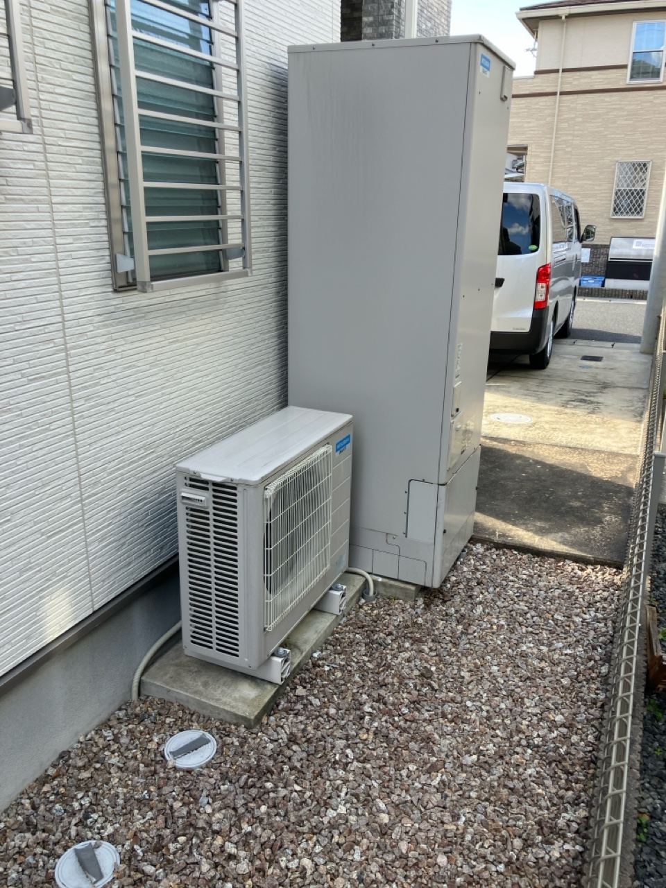 SRT-HPT46W7