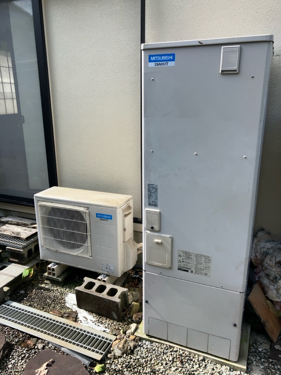 SRT-HPT37WUX7-E1