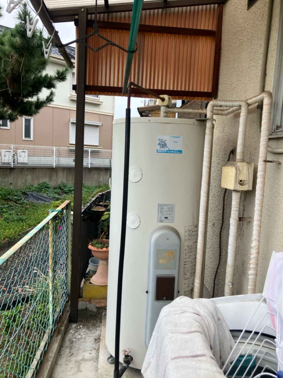 BE-L37B(電気温水器)