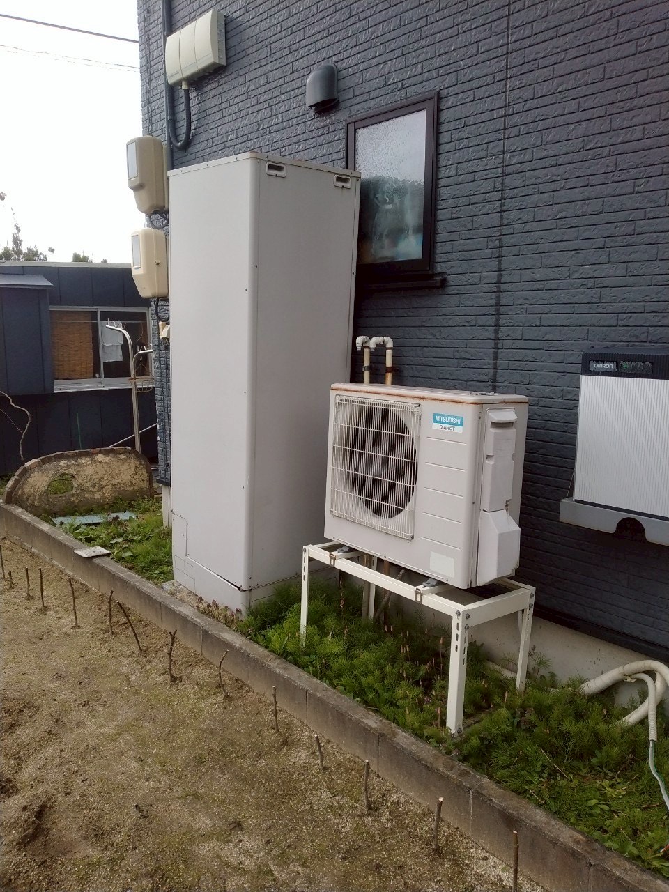 SRT-HPT46W5（2011年）