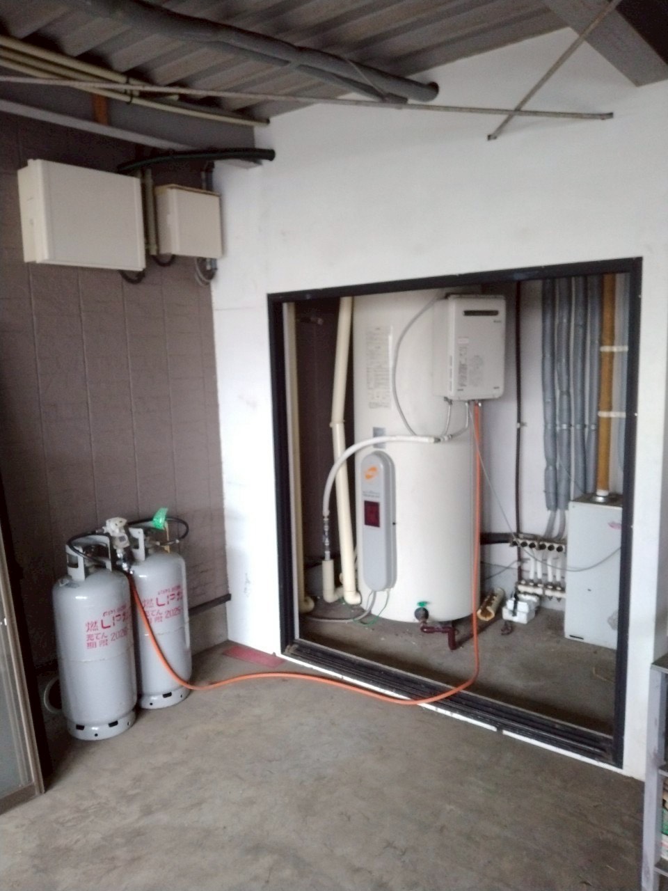 BE-L56B（2005年）