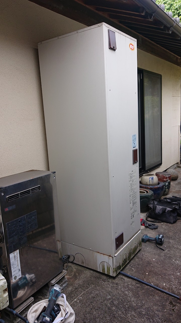 ＢＥ－Ｆ４６ＢＷＵ　