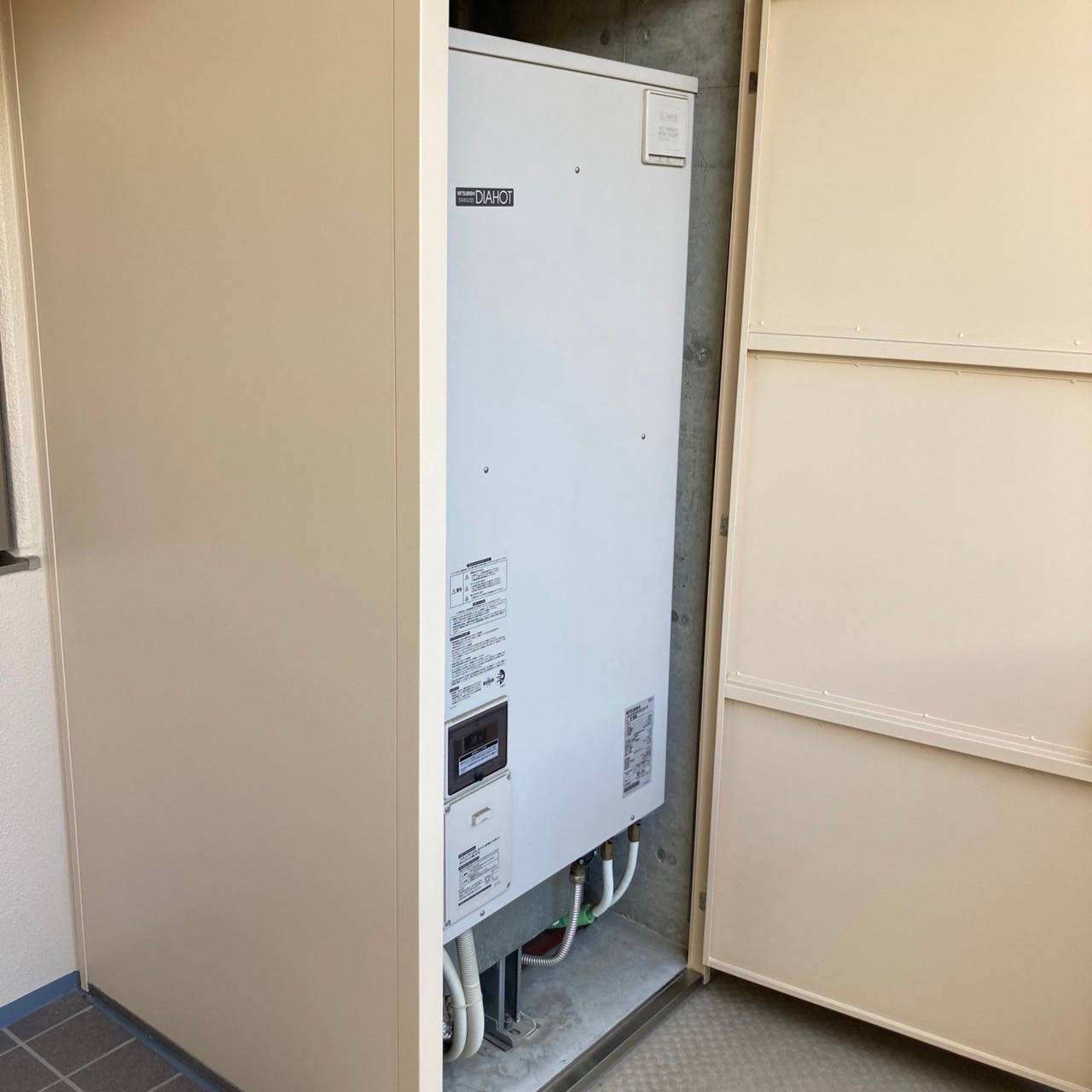 SRT-46WDM2(電気温水器)