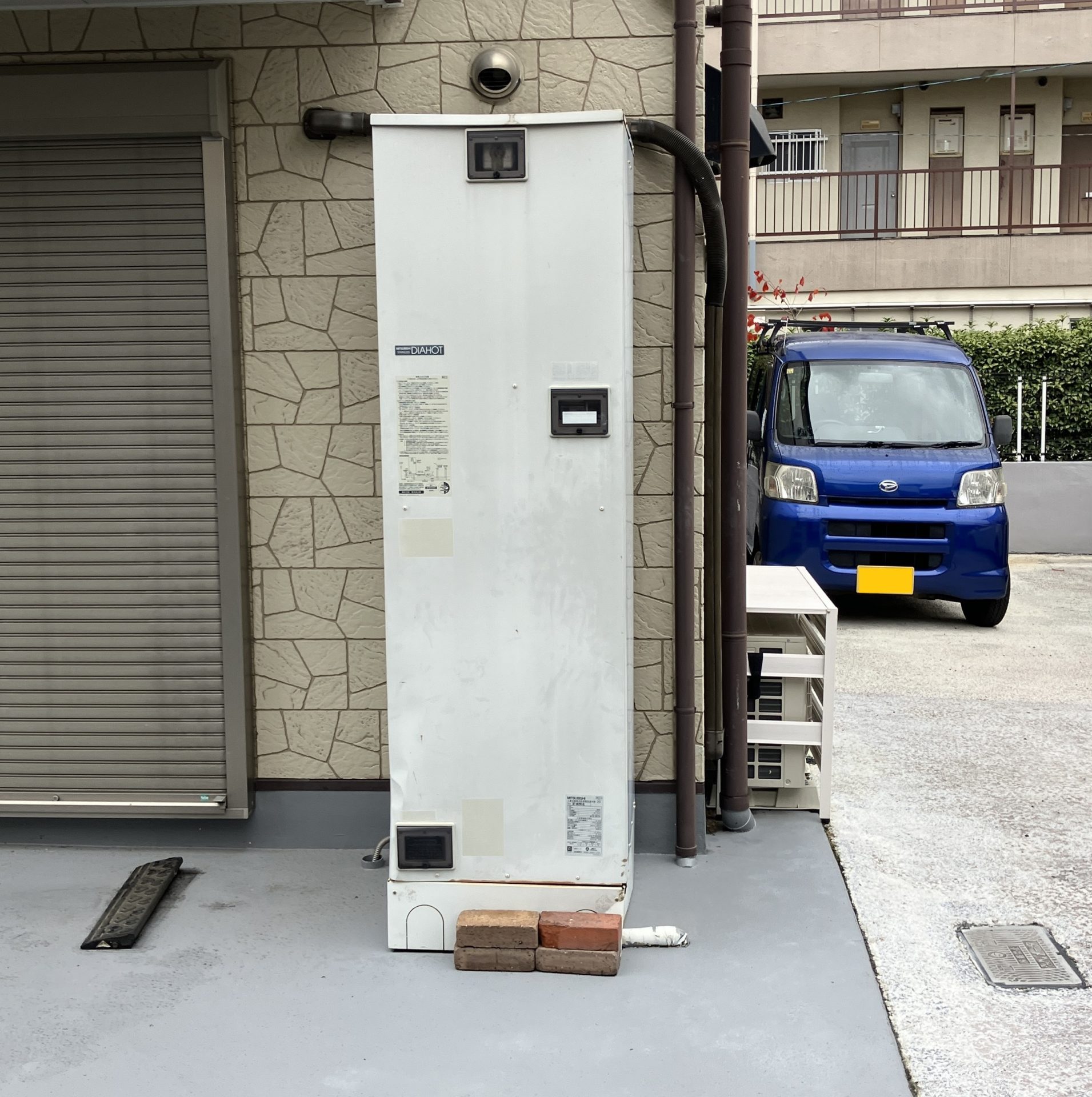 SRT-4667WFU-BL(電気温水器)