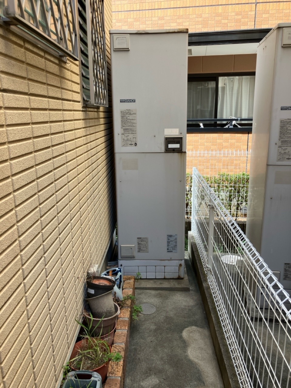 SRT-4668WFU-BL(電気温水器)