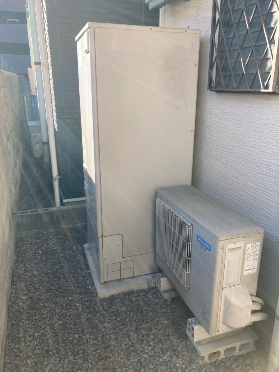SRT-HPT37W44