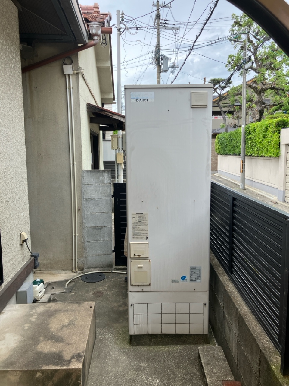 SRT-HPT55W3