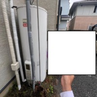 不明　電気温水器