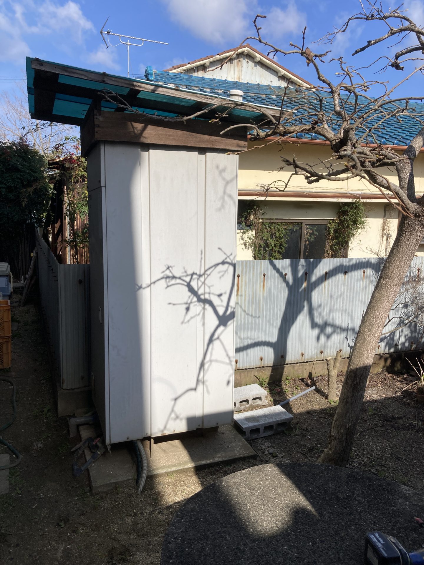 SRE-4661A(電気温水器)