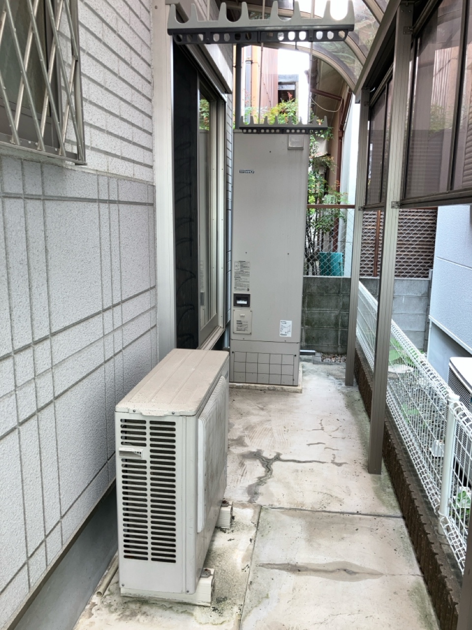 SRT-HPT46W2