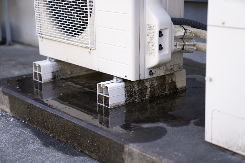 ヒートポンプユニットからの排水