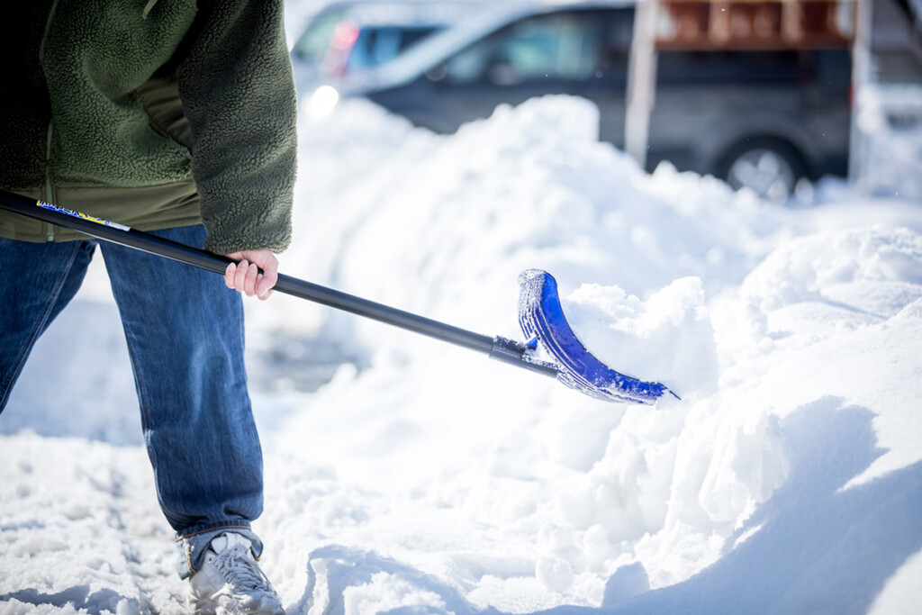 積雪シーズンに取り組むべきエコキュートの雪対策